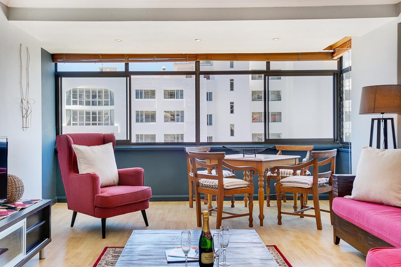 Backup-Powered Bantry Bay View 2 Bed Apartment 케이프타운 외부 사진