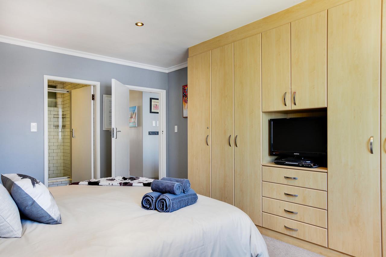 Backup-Powered Bantry Bay View 2 Bed Apartment 케이프타운 외부 사진
